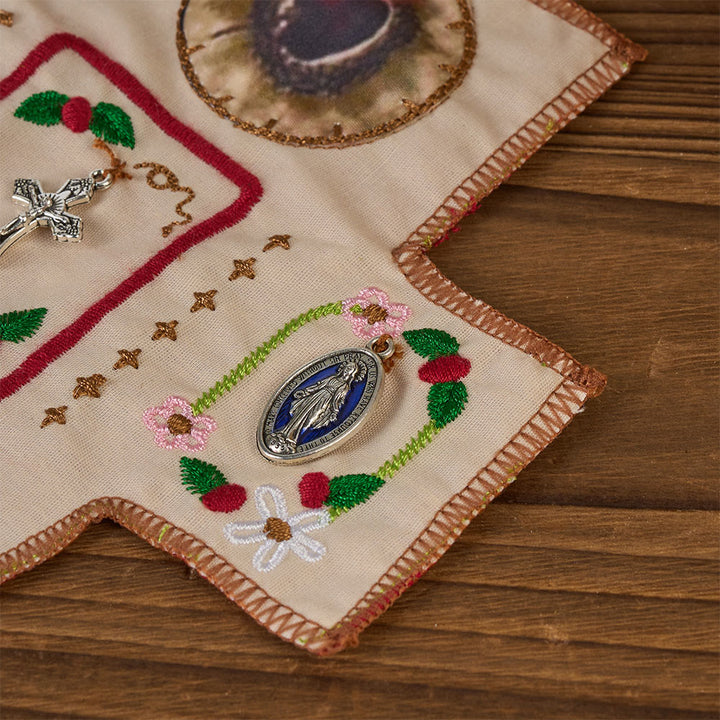 Christianartworkshop Pochette en tissu brodé de style classique avec croix en argent incluse - image 7