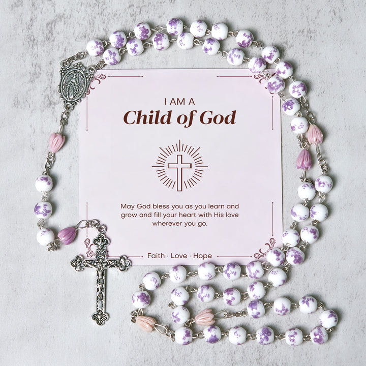 Christianartworkshop FOI PRIÉE : Chapelet fait main en perles de fleurs violettes avec carte cadeau - Enfant de Dieu - image 1