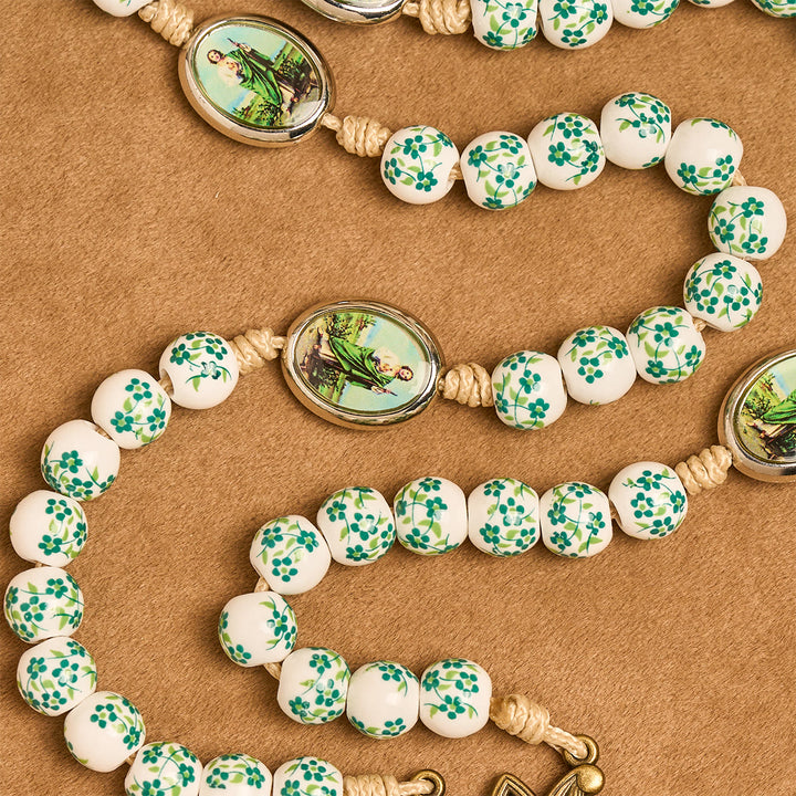 Christianartworkshop Chapelet marial élégant en perles florales vertes avec breloque de saint Jude - image 7