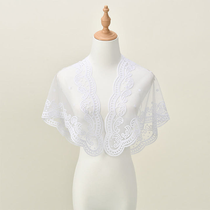 Christianartworkshop Voile de chapelle en dentelle noire et blanche orné de broderies de la Vierge Marie et de Jérusalem - image 6