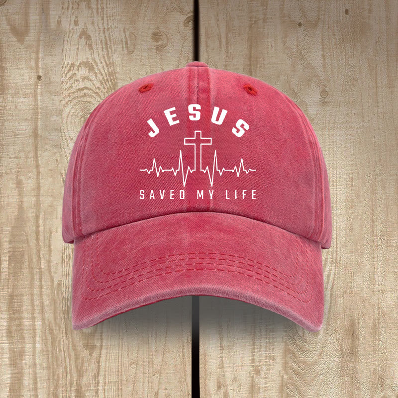 Christianartworkshop Chapeau unisexe en coton délavé et vieilli avec un motif « Jésus m'a sauvé la vie et mon rythme cardiaque » - Rouge - image 0