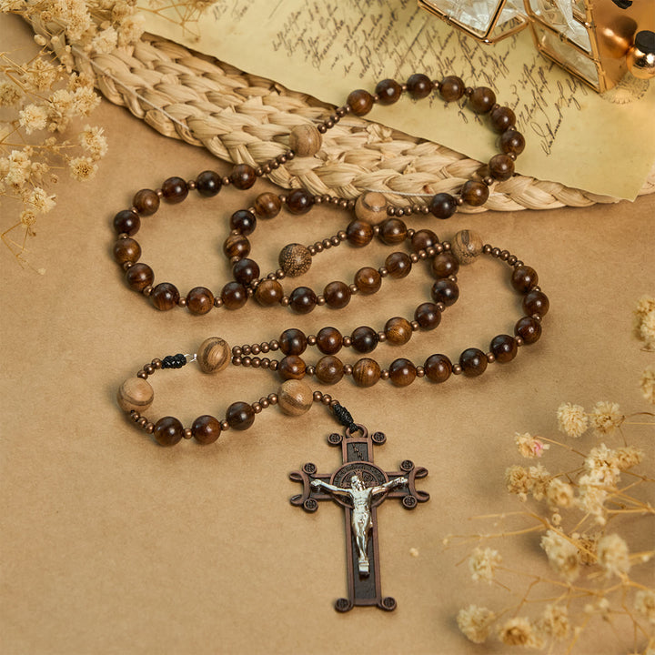 Christianartworkshop Chapelet artisanal en bois : perles aux tons naturels et crucifix de Jésus - image 4