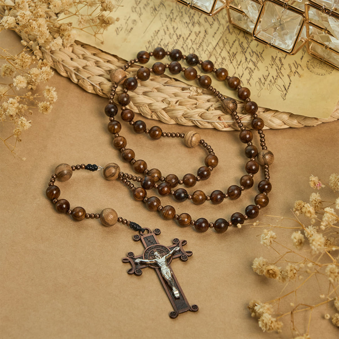 Christianartworkshop Chapelet artisanal en bois : perles aux tons naturels et crucifix de Jésus - image 5