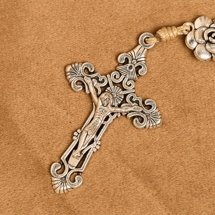 Christianartworkshop Chapelet en perles vertes paisibles orné de breloques florales : symbole de sérénité et de bénédiction - image 9