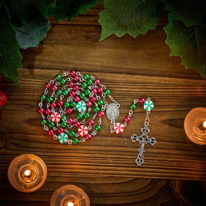 Christianartworkshop Chapelet de Noël festif : perles rouges et vertes, formes de bonbons et crucifix - image 5