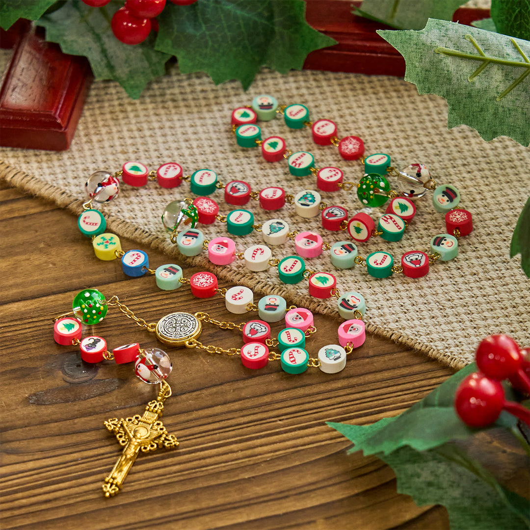 Christianartworkshop Chapelet de Noël fantaisiste : perles multicolores ornées de motifs de bonhomme de neige et de sapin - Chapelet de Noël multicolore - image 0