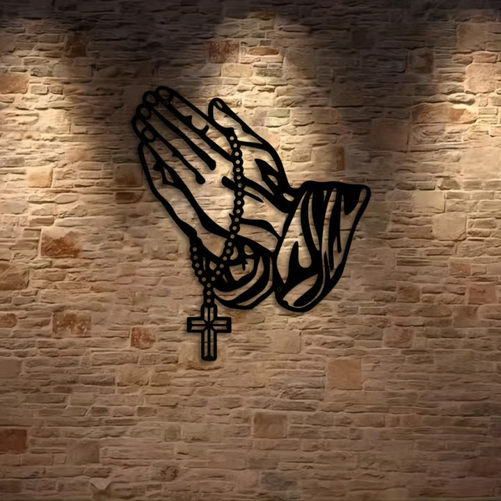 Christianartworkshop Décoration murale classique en métal noir représentant des mains en prière avec une croix de chapelet - image 2