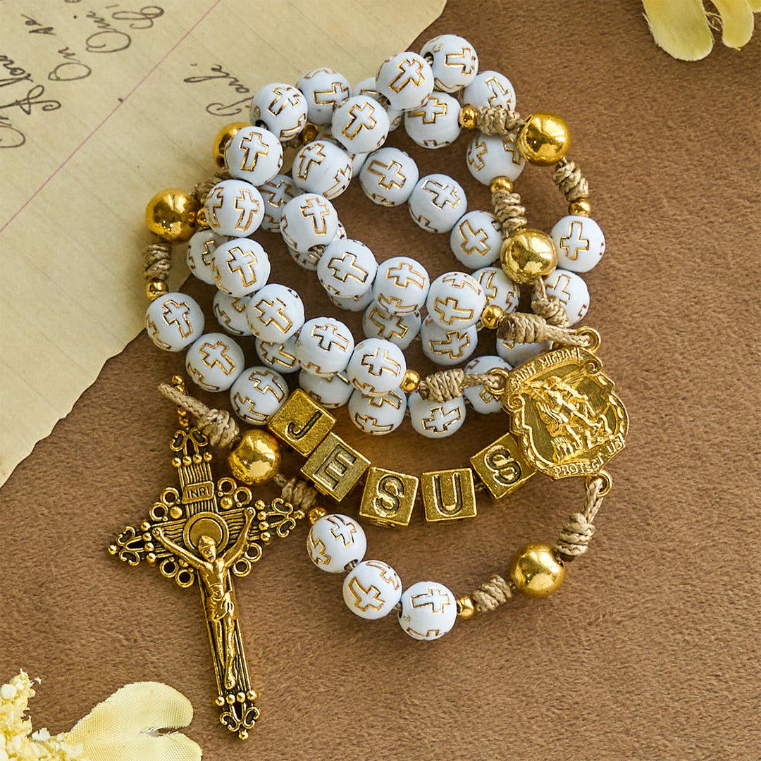 Christianartworkshop Chapelet de prière en ivoire doré avec croix, orné de la croix de saint Michel et d'une lettre personnalisée « Jésus ». - image 6
