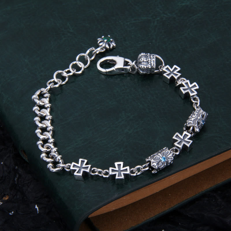 Bracelet croix classique en argent sterling 925 avec perles florales gothiques de Christianartworkshop - Tour de poignet : 17 cm à 20 cm - image 0