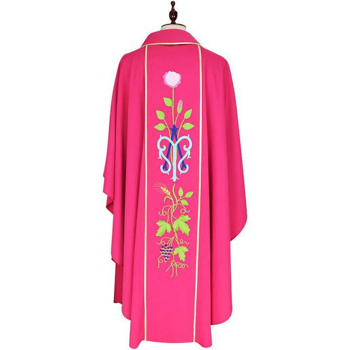 Christianartworkshop Chasuble rose ornée de motifs de roses, de raisins et de blé - image 1