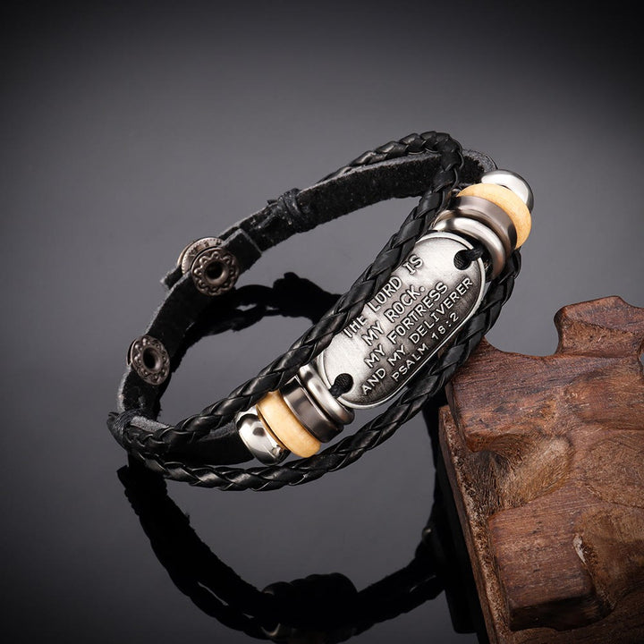 Bracelet en cuir tressé fait main par Christianartworkshop avec inscription du Psaume 18:2 - image 4