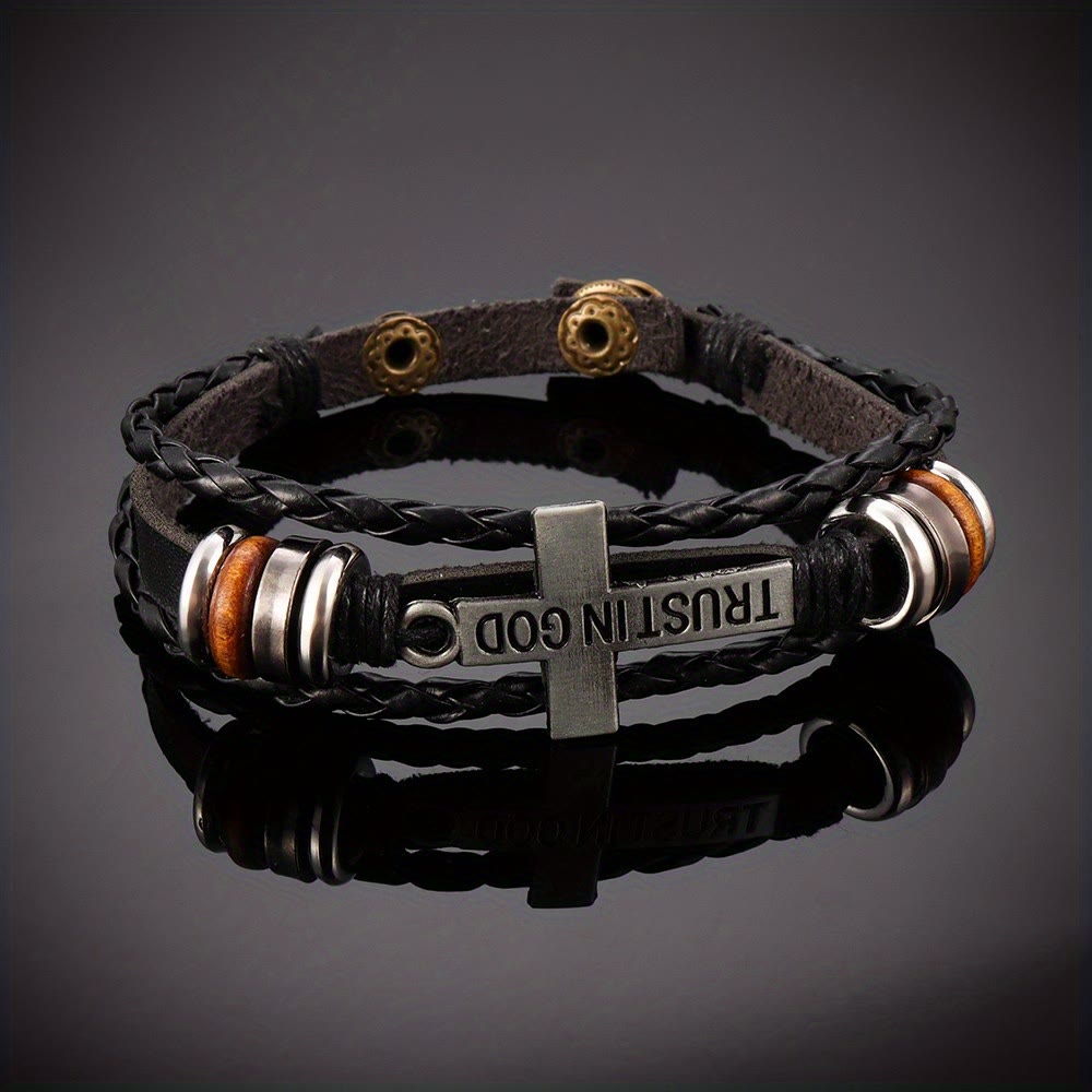 Bracelet en cuir tressé noir Christianartworkshop avec croix et inscription « TRUST IN GOD » - image 2