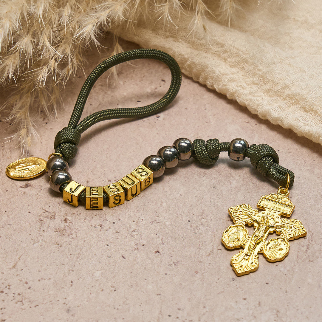 Christianartworkshop Chapelet de poche compact en perles d'hématite avec crucifix et lettre personnalisée « Jésus ». - JÉSUS (Sans douane) - image 0