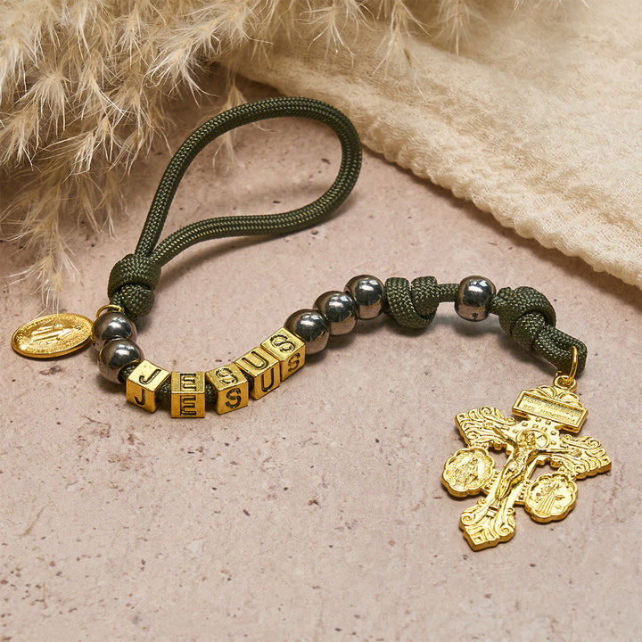 Christianartworkshop Chapelet de poche compact en perles d'hématite avec crucifix et lettre personnalisée « Jésus ». - JÉSUS (Sans douane) - image 0