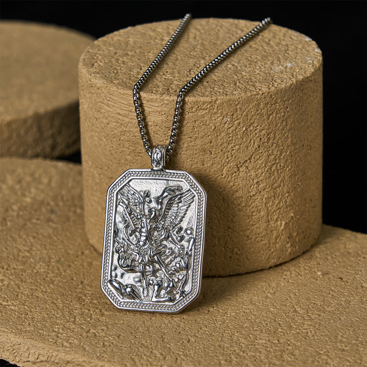 Christianartworkshop Collier pendentif classique en acier inoxydable avec Saint Michel Archange, symbole de protection. - Argent - image 14