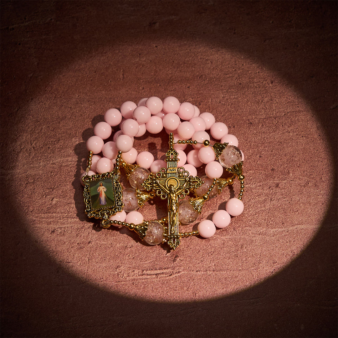 Christianartworkshop Chapelet élégant en perles roses, symbole de la Miséricorde divine pour le réconfort spirituel - image 1