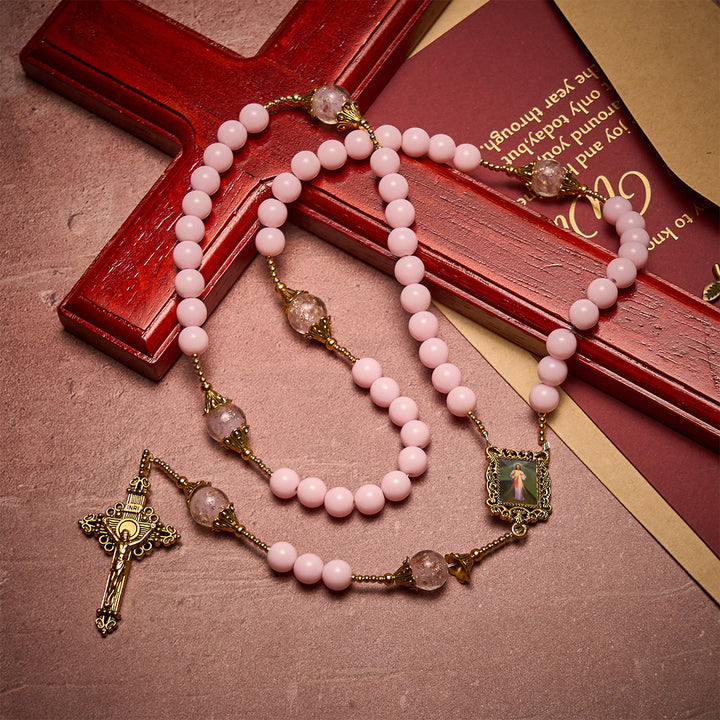 Christianartworkshop Chapelet élégant en perles roses, symbole de la Miséricorde divine pour le réconfort spirituel - Miséricorde divine et crucifixion - image 0