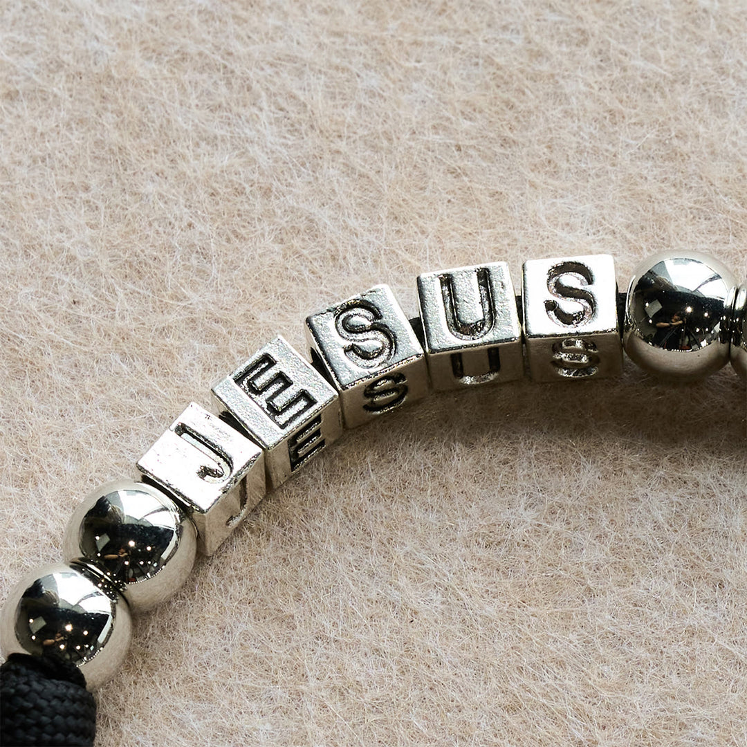 Christianartworkshop Chapelet personnalisé « Prière de combat » avec perles argentées et lettre JÉSUS personnalisée - image 6