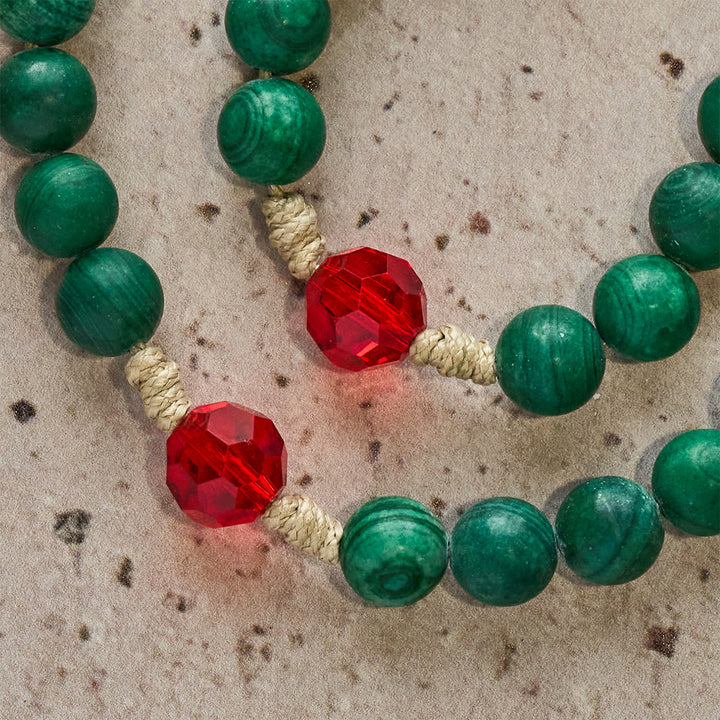 Christianartworkshop Chapelet en pierre à motifs verts pour la prière dévote : Croix en verre vert et doré - image 8