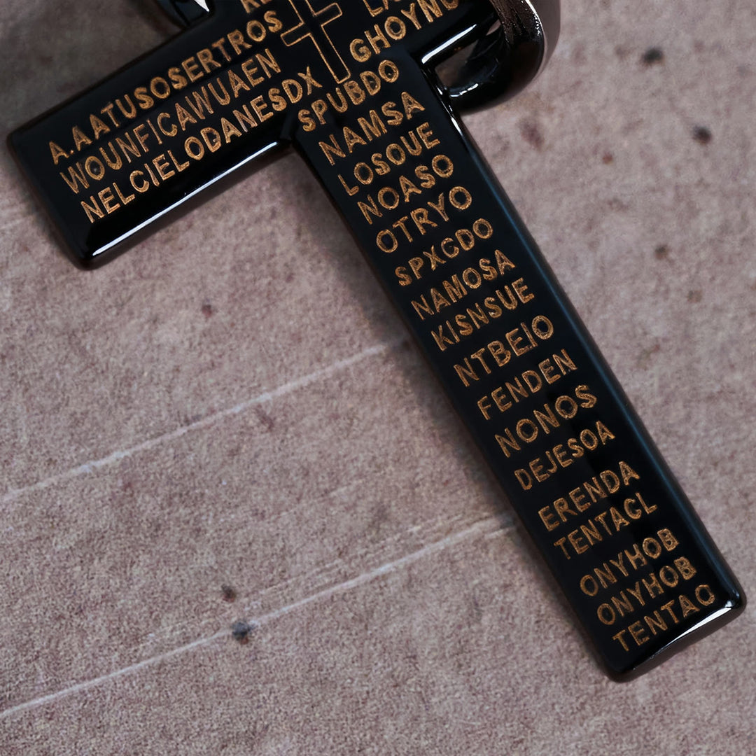 Christianartworkshop Collier pendentif croix à anneaux entrelacés avec le Notre Père : un style audacieux et une signification sacrée - image 11