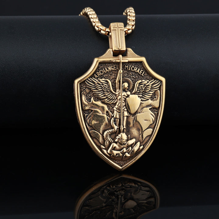 Christianartworkshop Collier pendentif bouclier de l'archange Michel : Foi et protection au quotidien - Doré - image 0