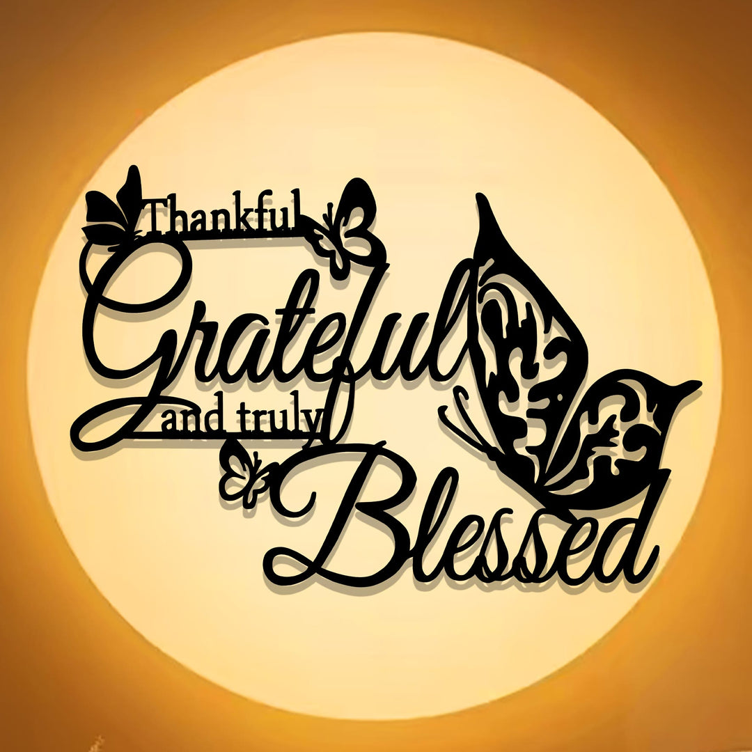 Christianartworkshop Décoration murale papillon en métal « Grateful Blessed » : un accent de foi et de gratitude pour la maison - image 1