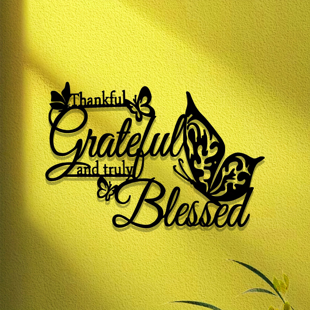Christianartworkshop Décoration murale papillon en métal « Grateful Blessed » : un accent de foi et de gratitude pour la maison - image 4