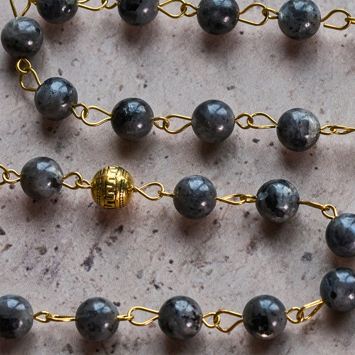 Christianartworkshop Chapelet avec médaille miraculeuse et clé de saint Benoît, pierre noire ronde de 8 mm, chaîne en alliage - image 4