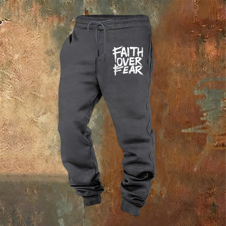 Christianartworkshop Pantalon de survêtement « La foi plutôt que la peur » : À porter au quotidien avec courage spirituel - Gris chaud - 2XL - image 4