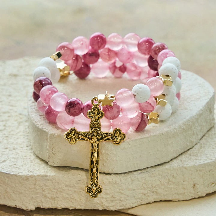 Christianartworkshop Bracelet chapelet en gypse et agate rose rouge : Dévotion et douceur céleste - Tour de poignet : 18-24 cm (7,09-9,45 pouces) - image 0