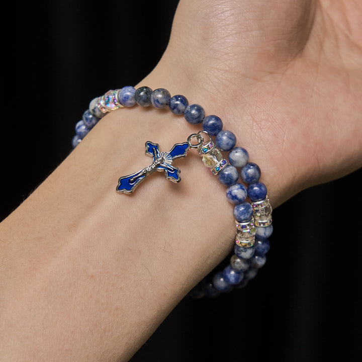 Christianartworkshop Bracelet chapelet en fil métallique avec pierre bleue et motif Sainte Famille - image 1