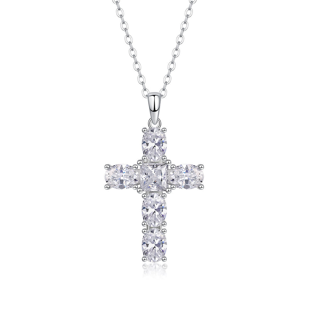 Collier croix en argent sterling et moissanite de Christianartworkshop : Foi, élégance et éclat intemporel - E - image 4