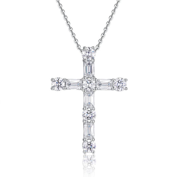 Collier croix en argent sterling et moissanite de Christianartworkshop : Foi, élégance et éclat intemporel - C - image 2
