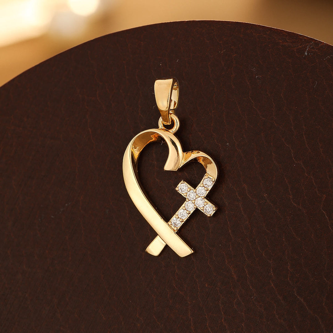 Christianartworkshop Série de croix en cuivre aux motifs variés : des options de style diversifiées pour porter un symbole de foi - Cœur - Doré - image 1