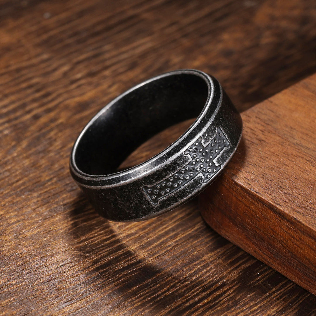 Bague croix à pois de Christianartworkshop : Un moment de dévotion silencieuse au quotidien - US 13 - image 0