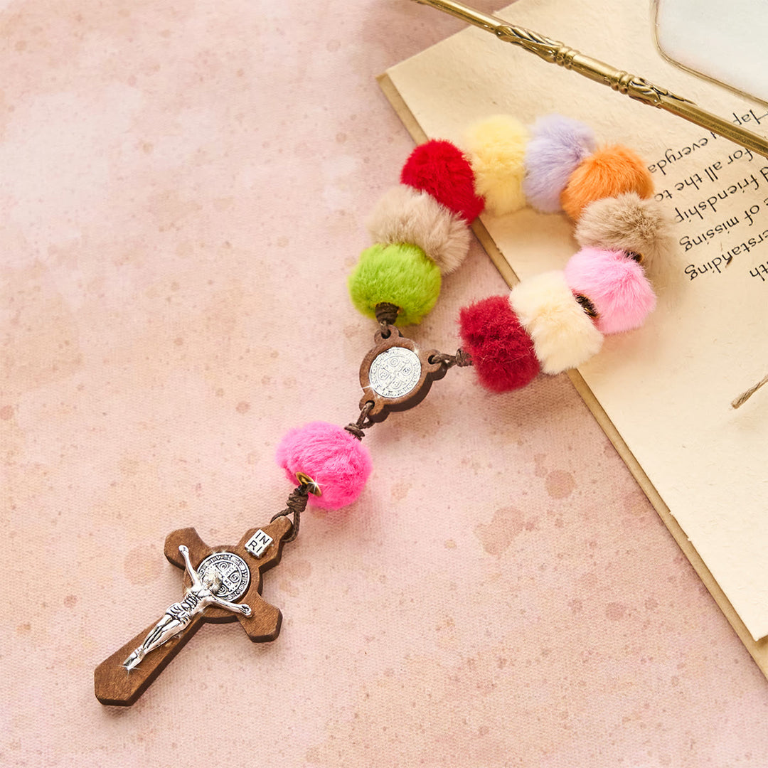Christianartworkshop Chapelet de poche coloré à pompons duveteux : un cadeau de foi doux et touchant - Perles pompon duveteuses - image 0