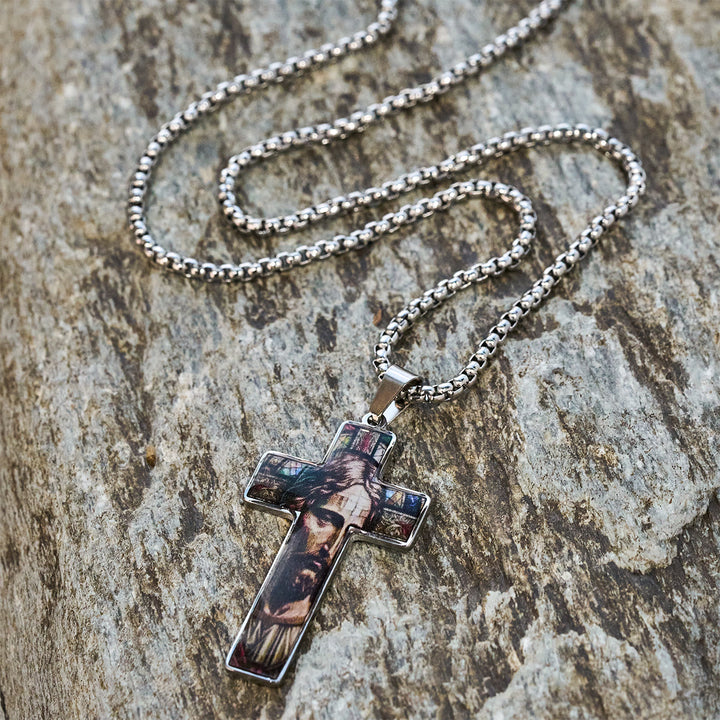 Christianartworkshop Collier croix à vitrail : une foi artistique près du cœur - image 5