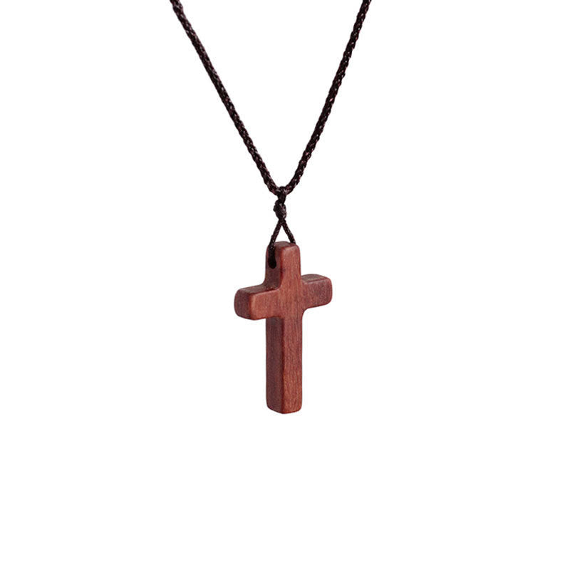 Christianartworkshop Collier croix en bois de santal rouge fait main — Un geste de dévotion simple, à porter au quotidien - 3 cm (bord plat) - image 6