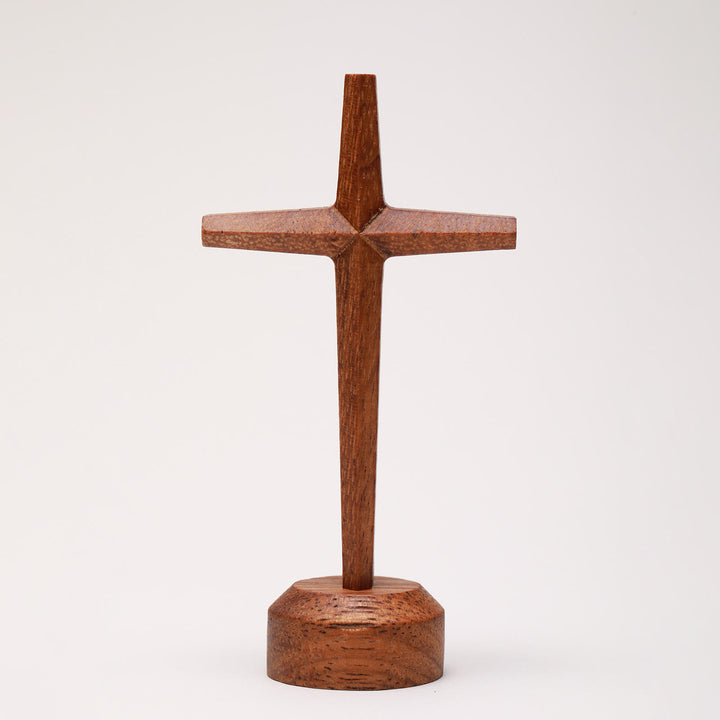 Christianartworkshop Croix rustique-moderne en merbau sur support — Un symbole discret de bénédiction - Petit - image 5