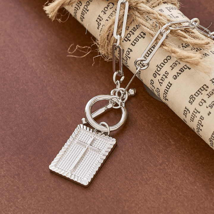 Christianartworkshop Collier avec pendentif croix : un rappel quotidien de la foi et une création artistique pour les croyants - Argent - image 6