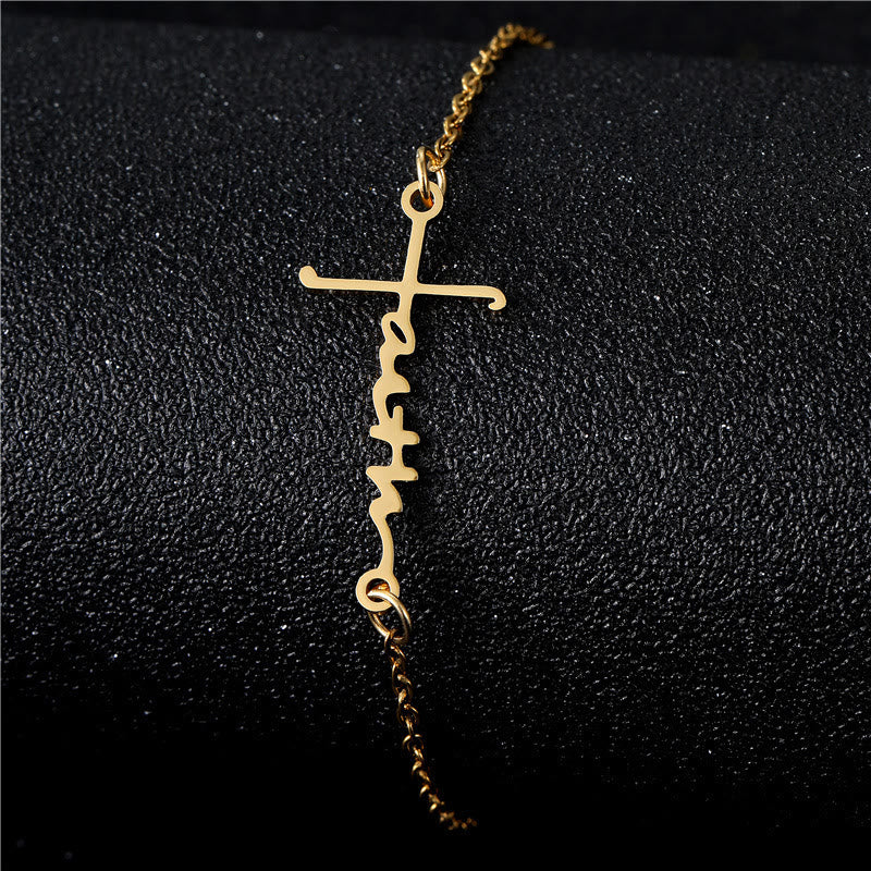 Bracelet Croix et Foi de Christianartworkshop : Un délicat compagnon de grâce et d'espoir - image 2