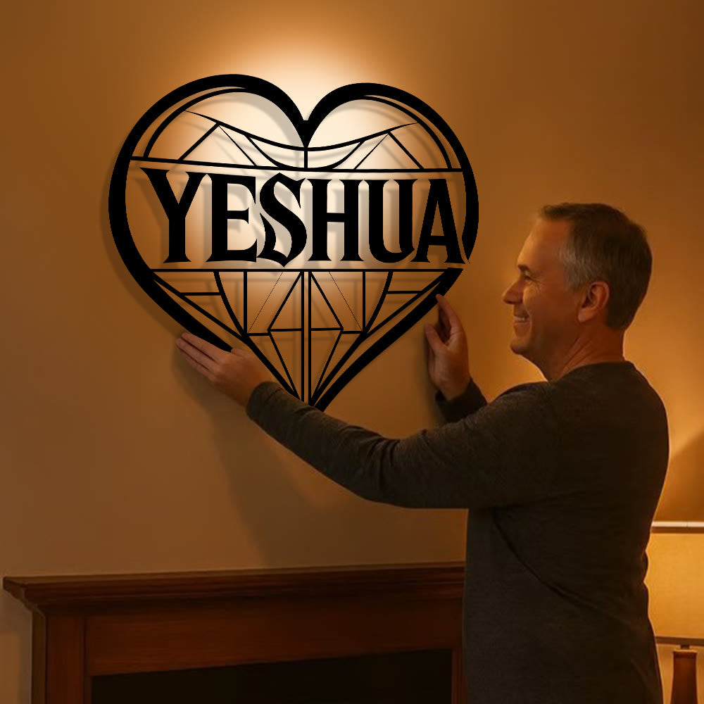 Christianartworkshop Décoration murale en métal Nom sacré YESHUA : Un doux rappel de grâce - image 1