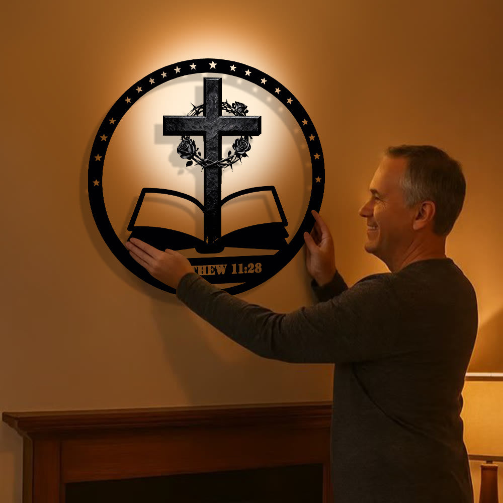 Christianartworkshop Décoration murale en métal Croix d'épines et rose et Bible : Un rappel paisible de la promesse du repos - image 1