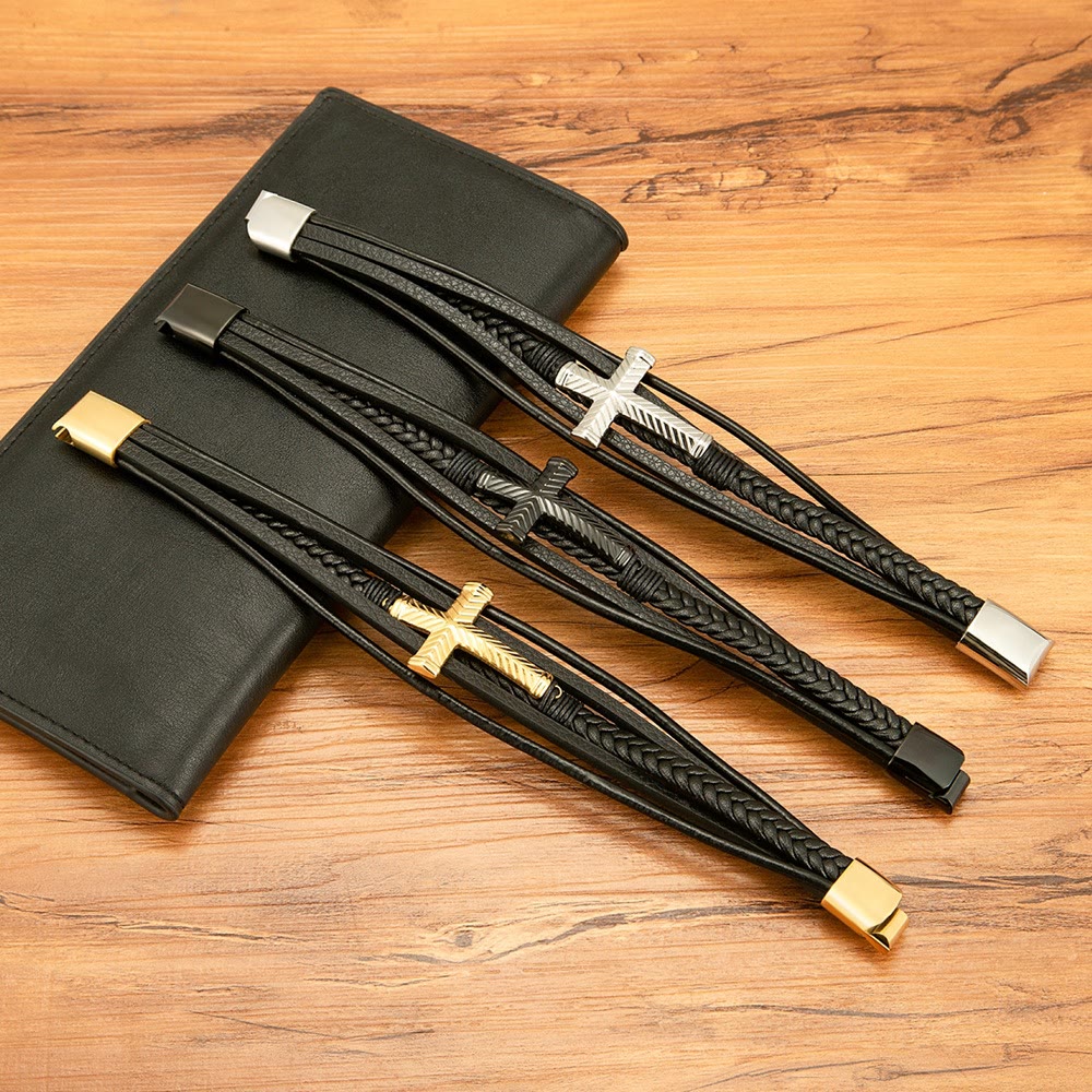 Bracelet en cuir croix trois styles Christianartworkshop : La foi personnalisée dans chaque brin - image 1