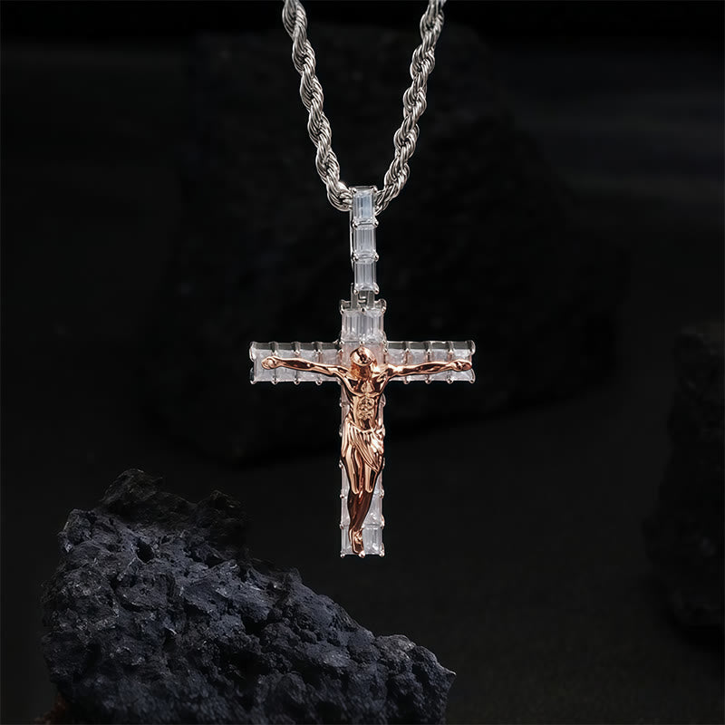 Christianartworkshop Collier crucifix en cuivre et zircon : Son sacrifice près de votre cœur - Crucifix - image 0