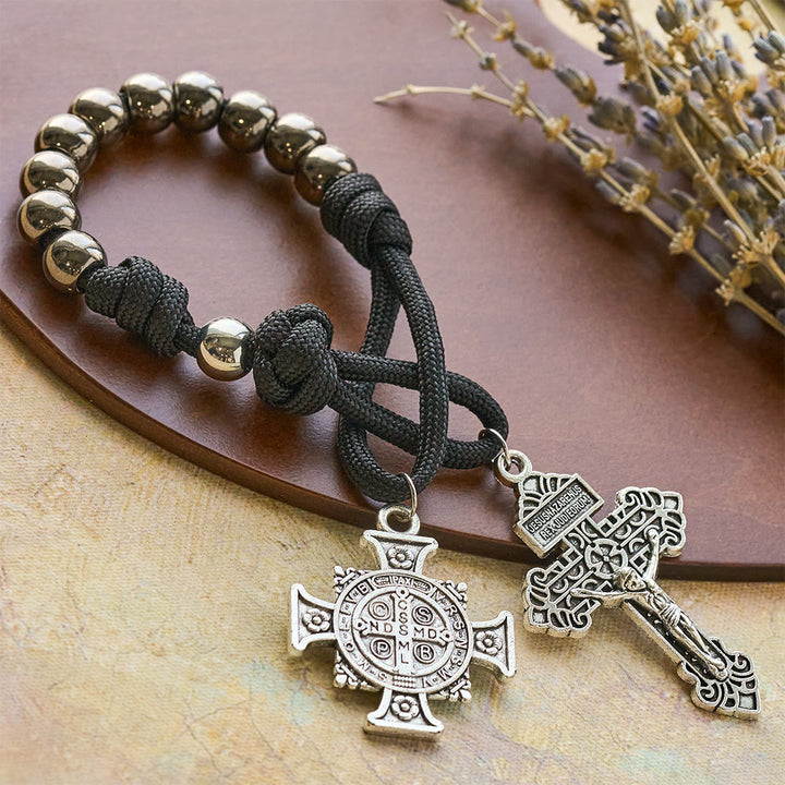 Christianartworkshop Pendentif de voiture double usage et chapelet de poche avec bouclier protecteur de saint Michel et saint Benoît et grâce repoussant le mal - Saint Benoît - image 0