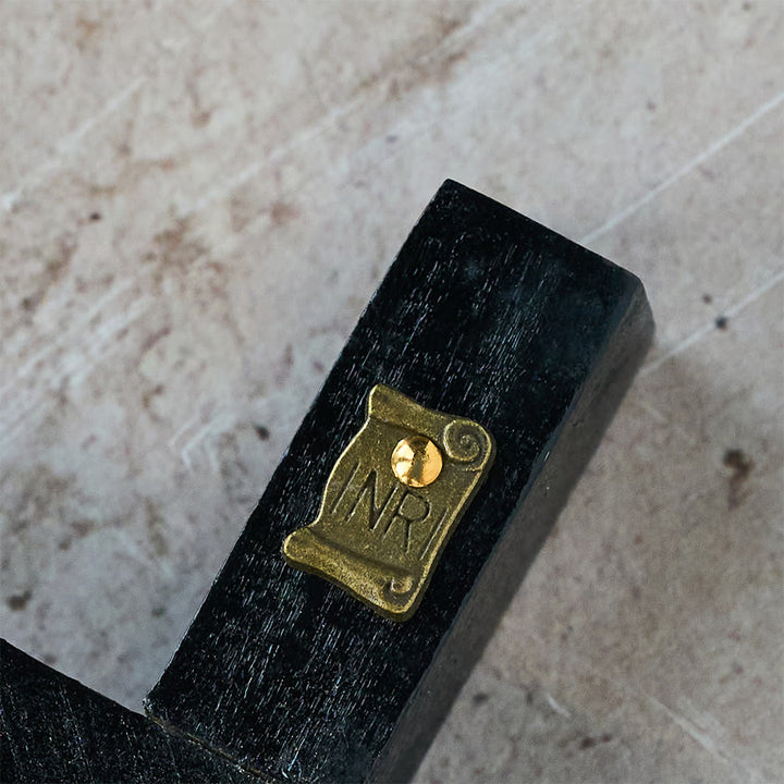 Christianartworkshop Croix murale en bois avec détails métalliques : une invitation à la sérénité dans votre intérieur - image 5