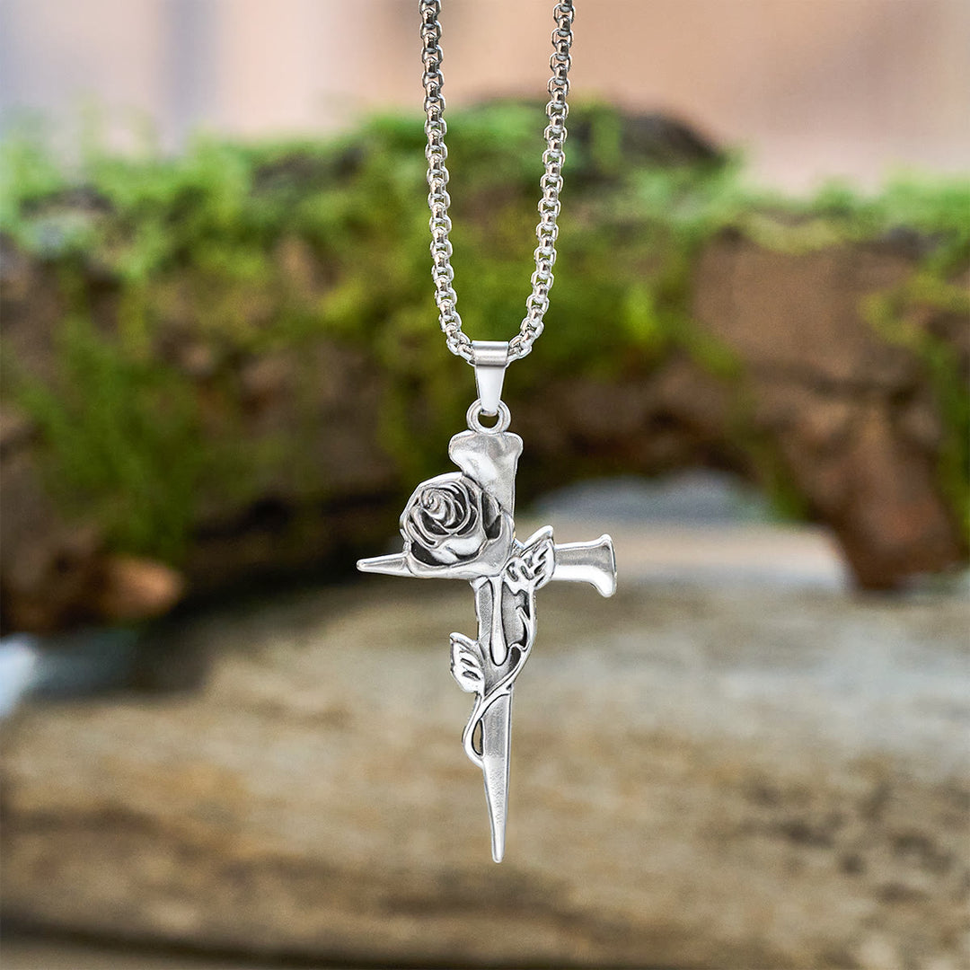 Christianartworkshop Collier croix orné de roses et de motifs floraux gothiques - Collier Croix Rose Foi - image 0