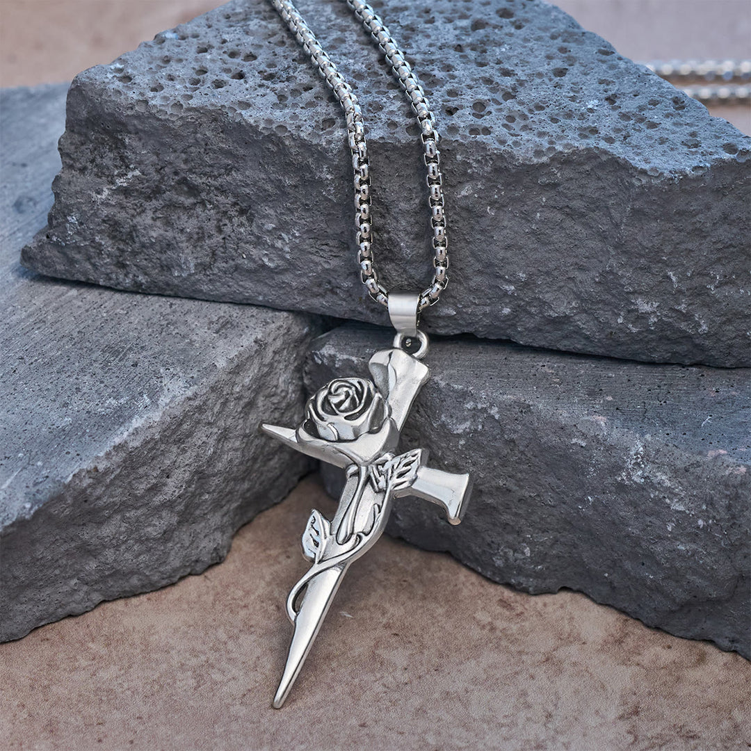 Christianartworkshop Collier croix orné de roses et de motifs floraux gothiques - image 3