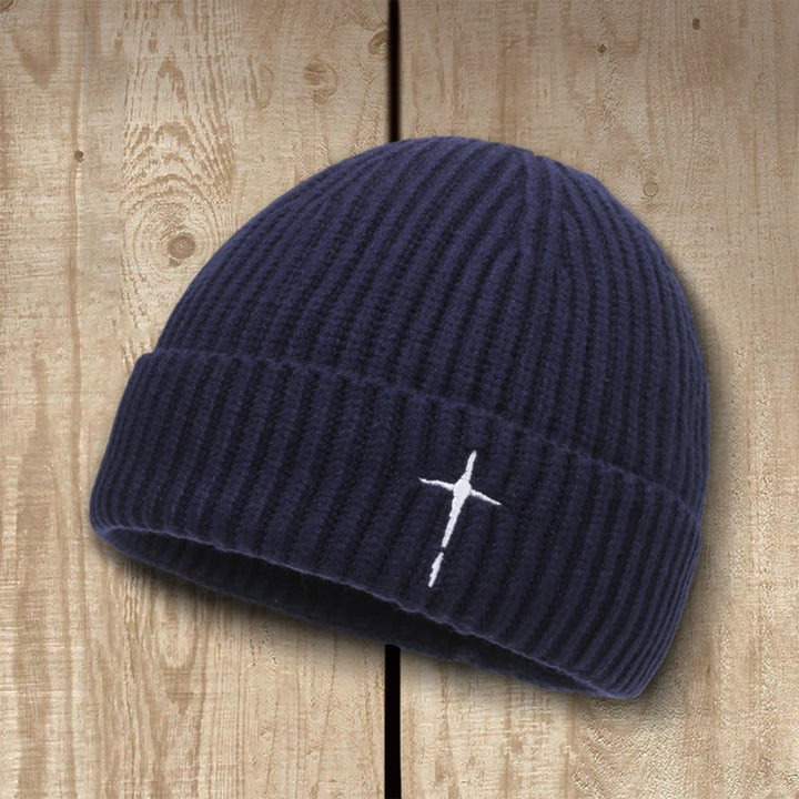 Bonnet brodé croix subtile de Christianartworkshop : Sa grâce par temps froid - Bleu marine - Tour de tête : 54–60 cm / 21,26''–23,62'' - image 4